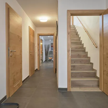木屋 Bergbiberhaus L